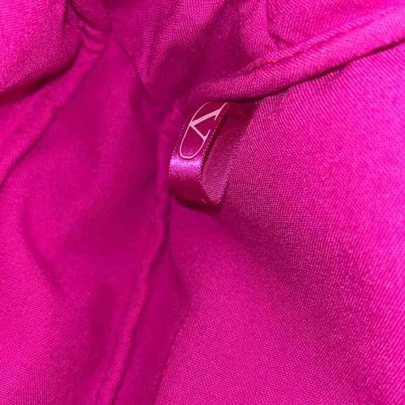 Pink Valentino Garavani Clutch - Picture 10 of 12